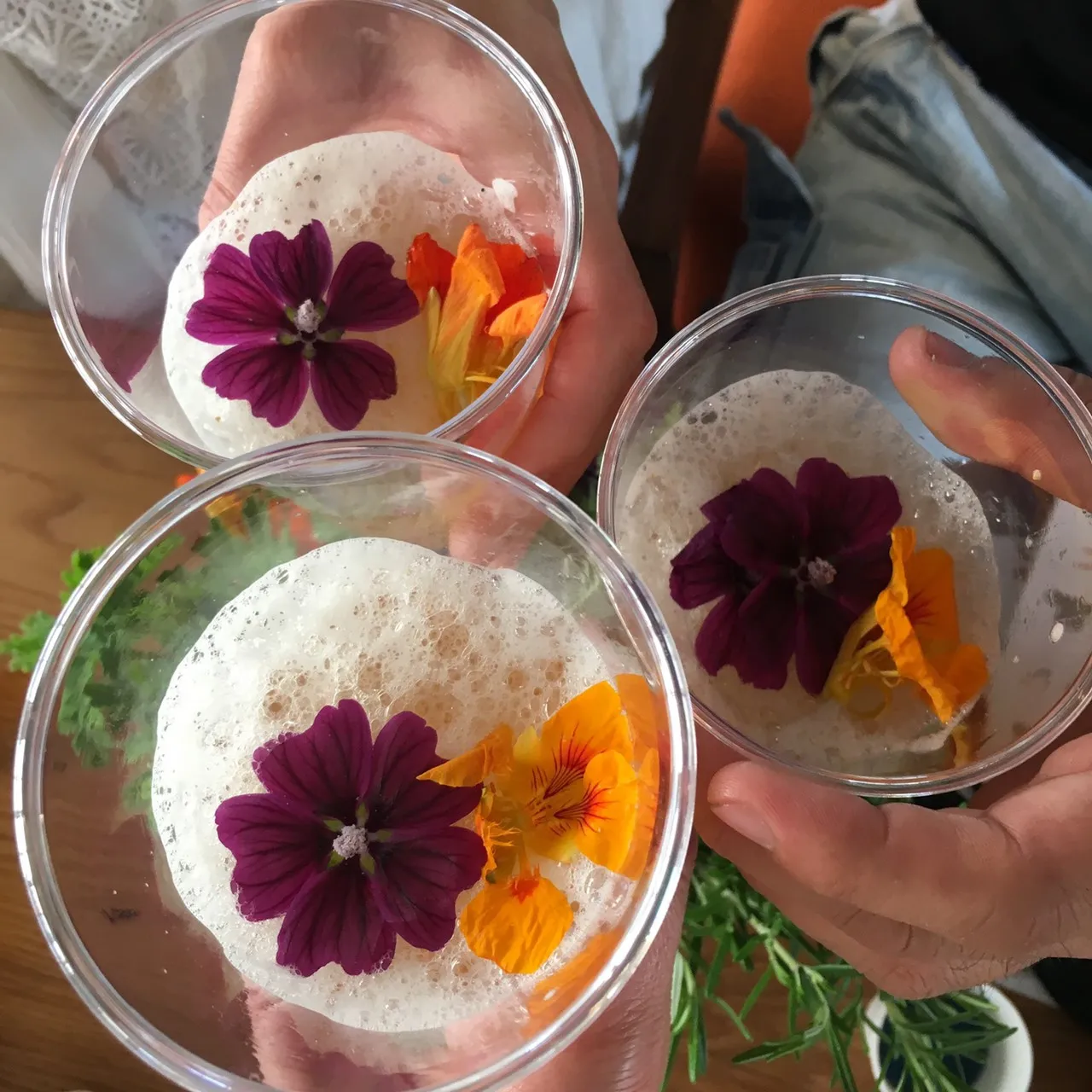 ハーブとスパイス料理講座の様子｜春川なお講師｜ヴィーナース メディカルハーブLABO